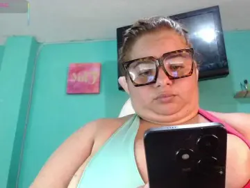 Bongacams Sex Cam of lexxy-bbw