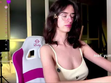 Bongacams Nude Webcam of SweetieTati