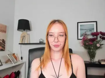 Bongacams Private Sex Chat of foxSonya
