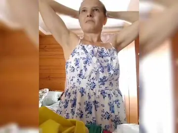 Bongacams Nude Webcam of BarbiGirla