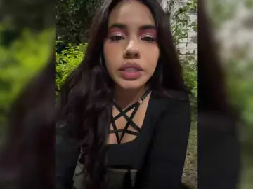 Bongacams Live Porn of ElenaXMelody