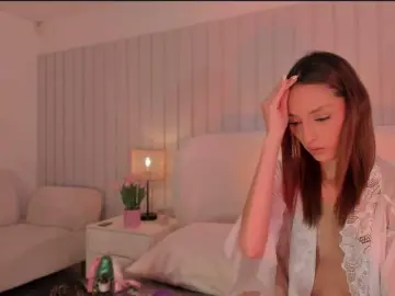Bongacams Watch Live Sex Cams of Megan-Holly