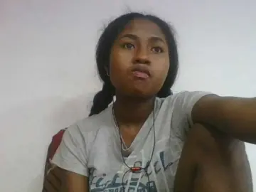 Bongacams Sex Chat of Marinah1a