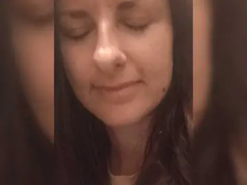 Bongacams Free Live Porn of Erine9900