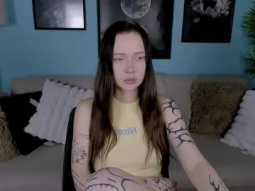 Bongacams Live Sex Cam of DragonFlya