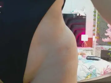Bongacams Sex Cam of lovethickmommy