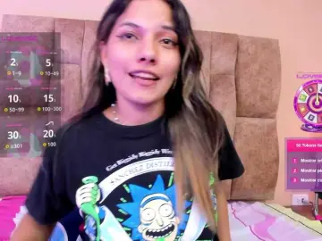 Bongacams Sex Cam of EmmaSanchez1