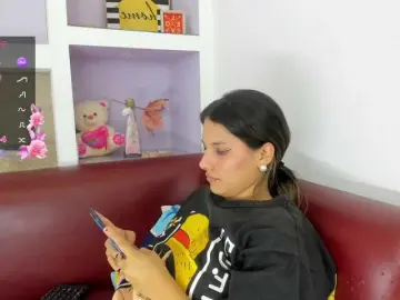 Bongacams Watch Live Sex Cams of EmmaSanchez1