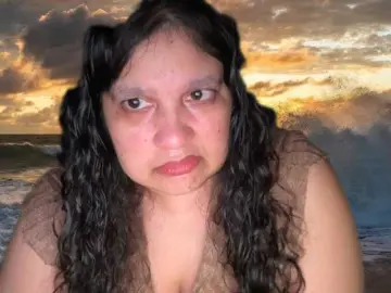 Bongacams Free Live Porn of DUMBHOEMELANIE