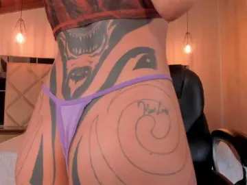 Bongacams Live Porn of KayraLanne