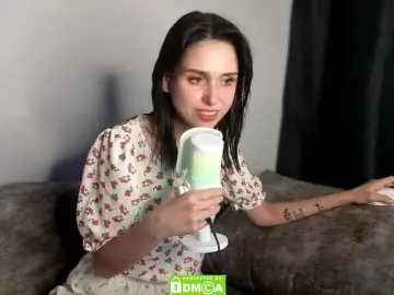 Bongacams Live Sex Cam of Lola-Aura