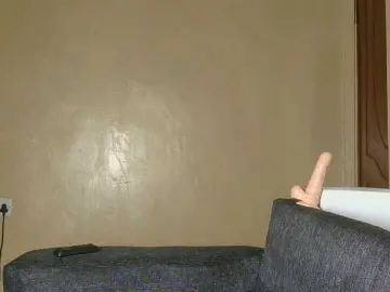 Bongacams Watch Live Sex Cams of cutieglo
