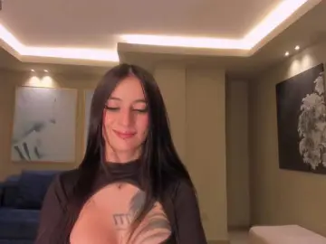 Bongacams Live Porn of MilaLawrence