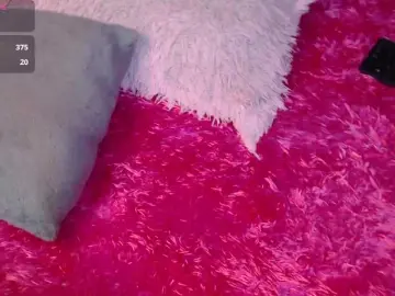 Bongacams Watch Live Sex Cams of Missdennise