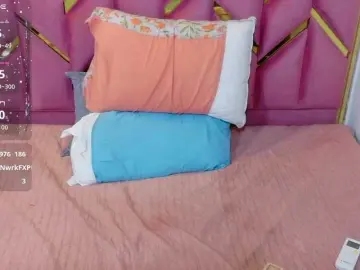 Bongacams Live Sex Cam of collegepawglovedaddy
