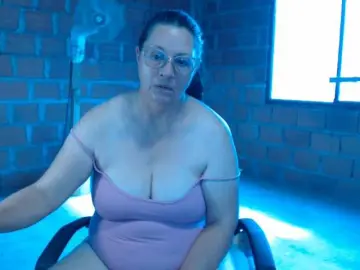 Bongacams Adult Webcams of rouseehotglad