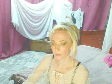 Bongacams Nude Webcam of KatrinExcite