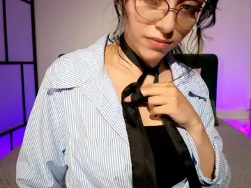 Bongacams Sex Cam of LaSquirtessa