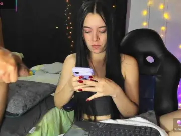 Bongacams Watch Live Sex Cams of ethan-chloee