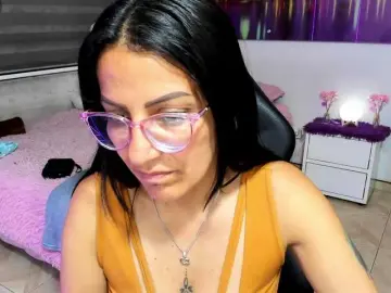 Bongacams Live Porn of alma-blue