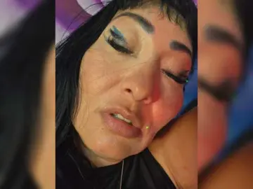 Bongacams Watch Live Sex Cams of xxxDirtyBitchxxx