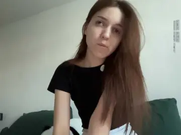 Bongacams Live Sex Cam of monnymoonn