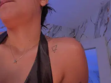 Bongacams Adult Webcam of AllyJensen