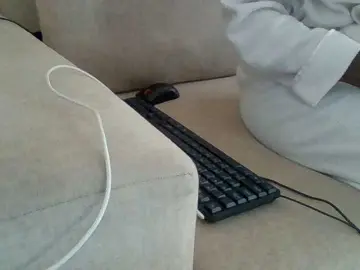 Bongacams Live Sex Cam of Dotrizer-1