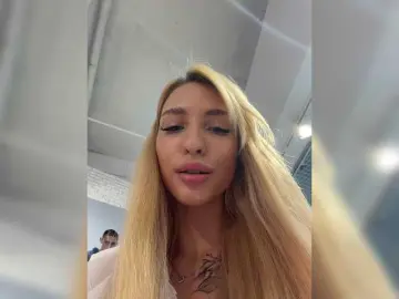 Bongacams Best live sex cam show of EwaBrown