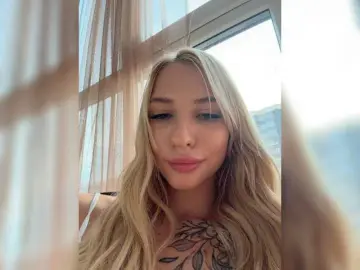 Bongacams Live Sex of EwaBrown