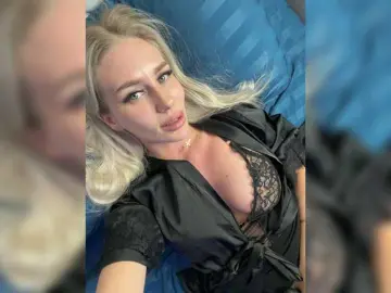 Bongacams Adult Webcam of Lovensesgirl