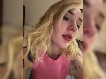 Bongacams Nude Webcam of Looonacom