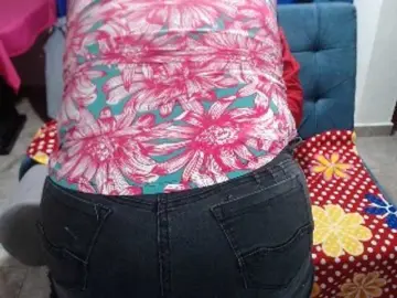 Bongacams Watch Live Sex Cams of curiousnasty