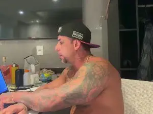 Cam4 Free Live Porn of ZionZaiferd