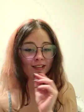 Cam4 Sex Chat of babyotakv