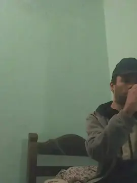 Cam4 Live Sex of Raizeen