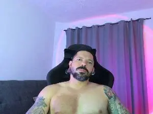 Cam4 Adult Video Chat of TheMagicFoxxx