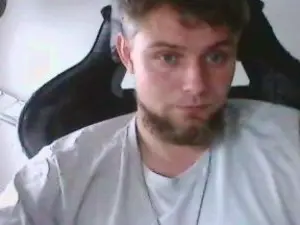 Cam4 Free Live Porn of Dickfromspace69
