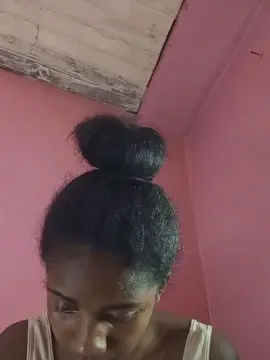 Cam4 Live Sex of Melanie33
