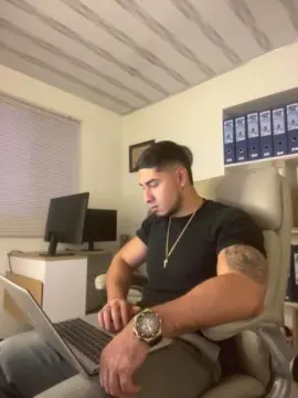 Cam4 Live Sex Cam of dimitri_coleman