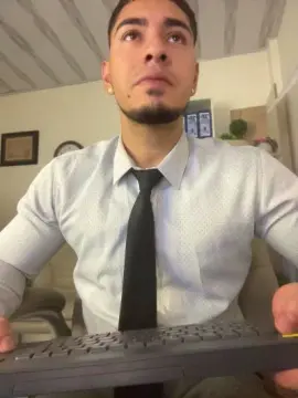 Cam4 Nude Webcam of dimitri_coleman