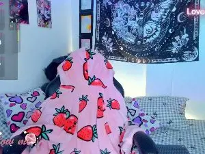 Cam4 Free Live Porn of milita_houston