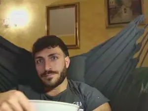 Cam4 Free Live Porn of Mark_ariete94