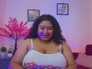 Cam4 Best live sex cam show of Ayliinn_
