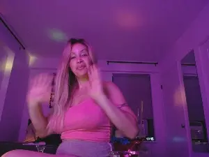 Cam4 Watch Live Sex Cams of VanityEstrada