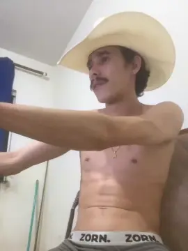 Cam4 Live Sex of branquinho62go
