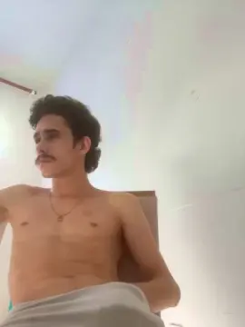 Cam4 Watch Live Sex Cams of branquinho62go