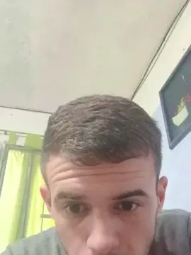 Cam4 Sex Chat of Leoo2277