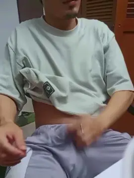 Cam4 Live Sex of SrIncognito666