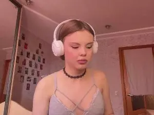 Cam4 Nude Webcam of SheriseCapizzi